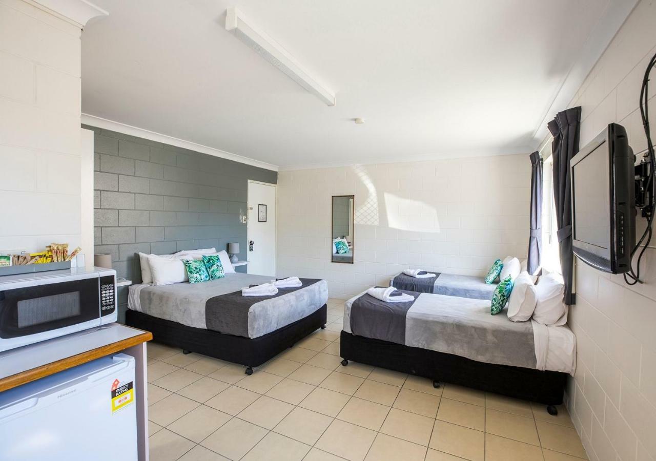 Banjo Paterson Motor Inn Townsville Kültér fotó